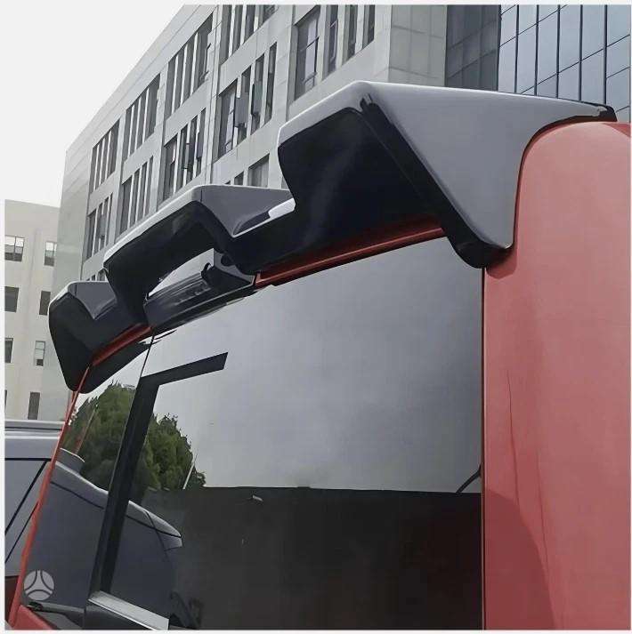 Dodge Ram spoileri