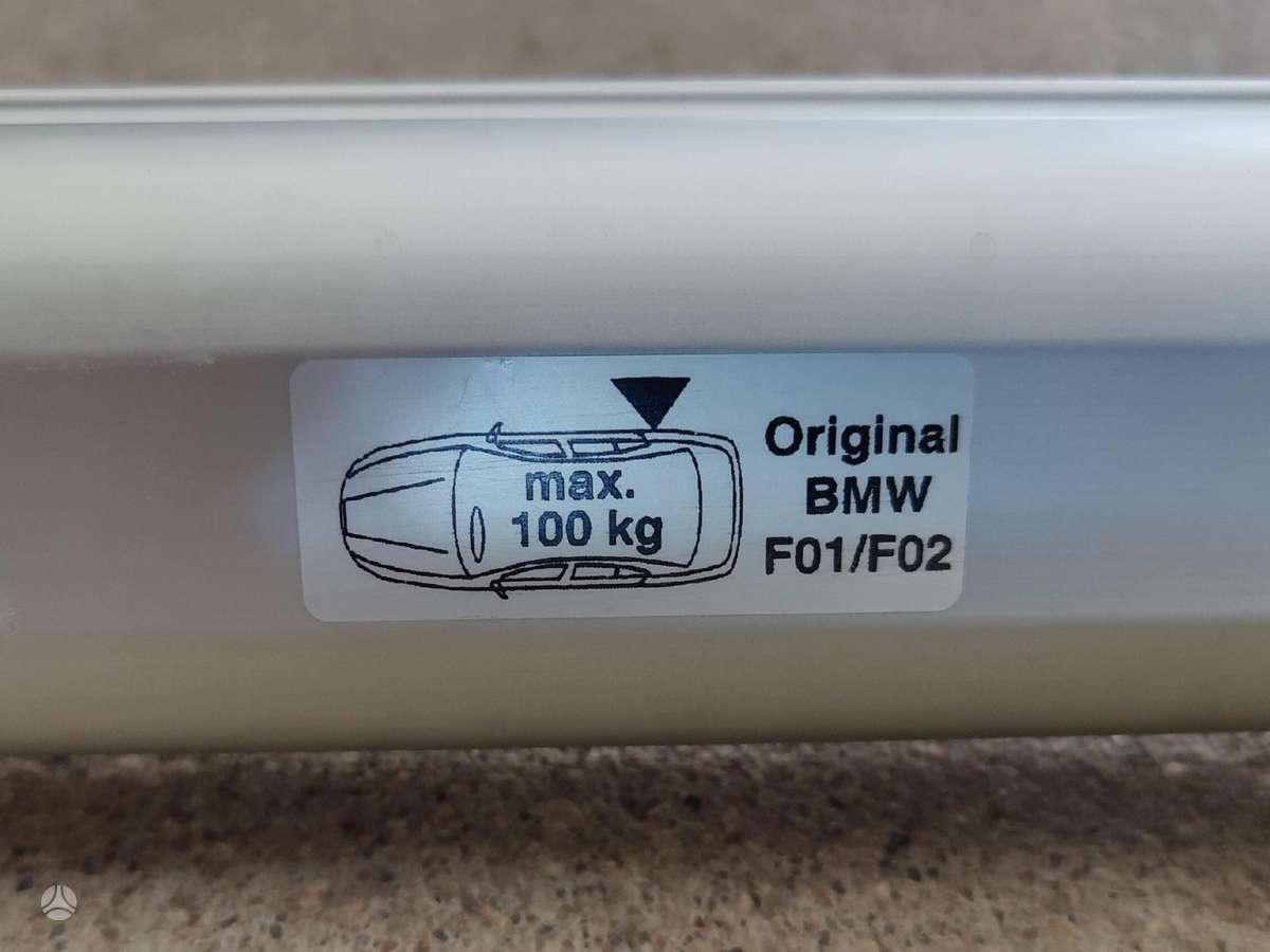BMW 7 serija stogo bagažinės