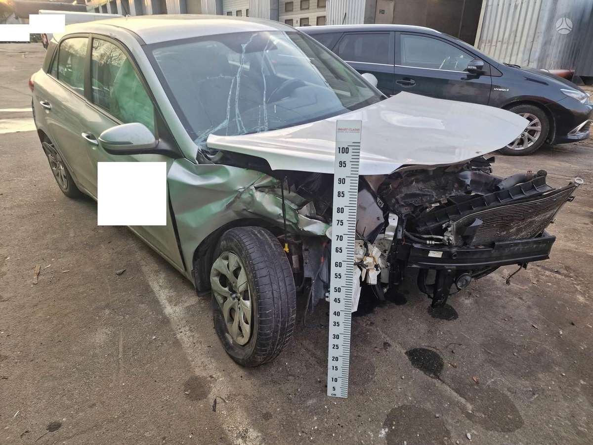 Hyundai i20, G4LA, dalimis
