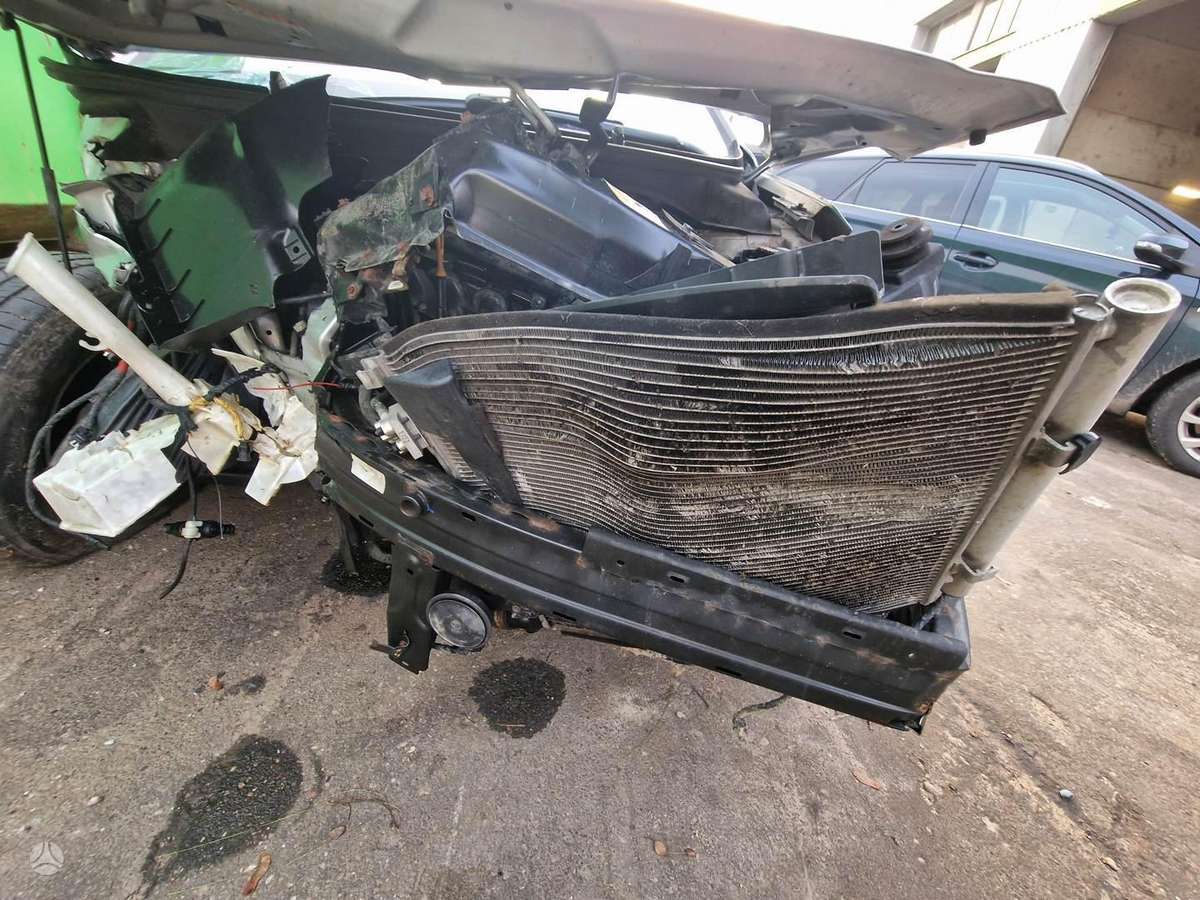 Hyundai i20, G4LA, по частям