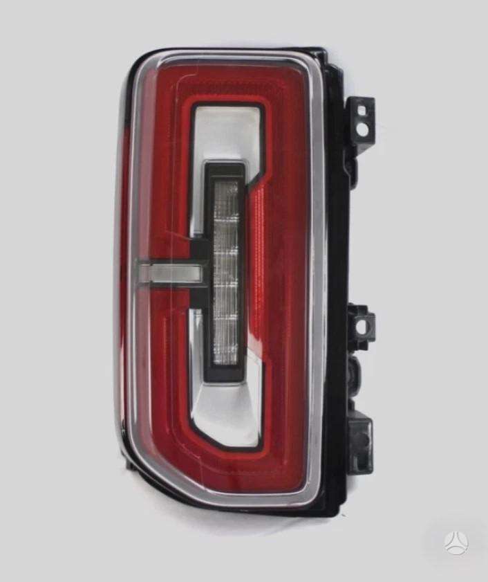 Ford Bronco, M2DZ-13404-E / M2DZ-13405-E, lights