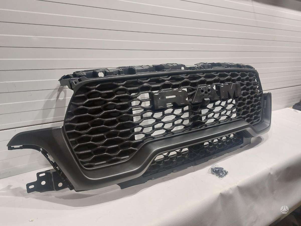 Dodge Ram, 68668835AA, front grill