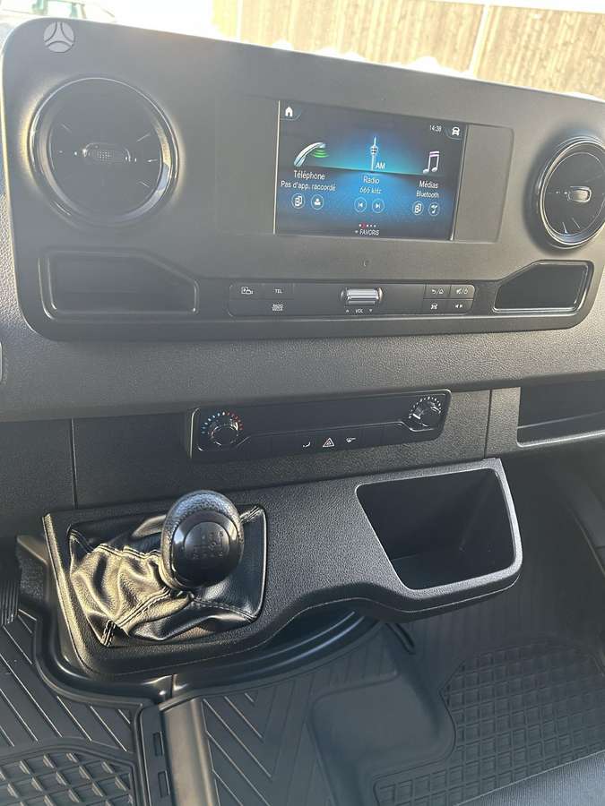 Mercedes-Benz Sprinter, 2023 11