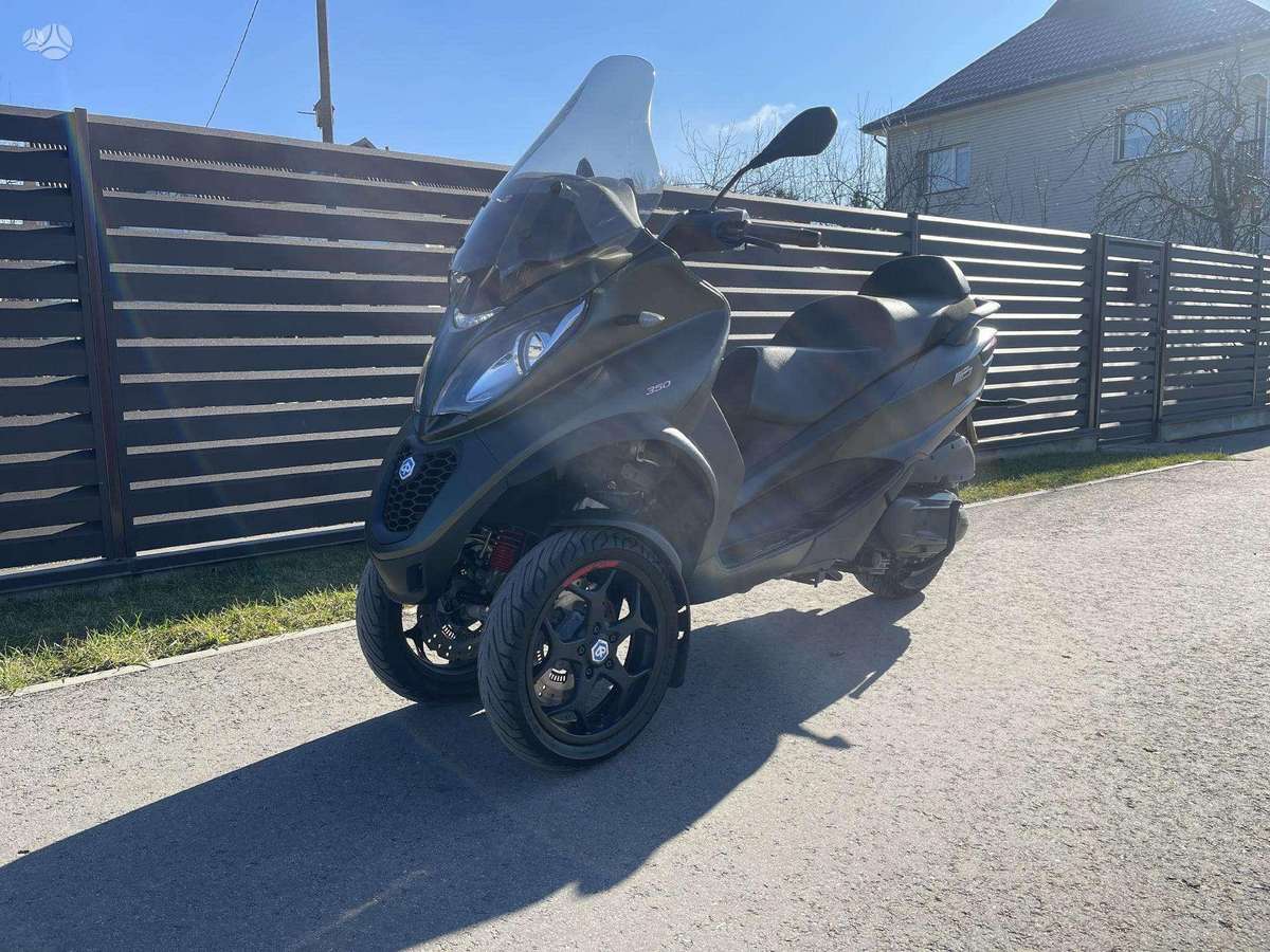 Piaggio MP3 350cc, triračiai