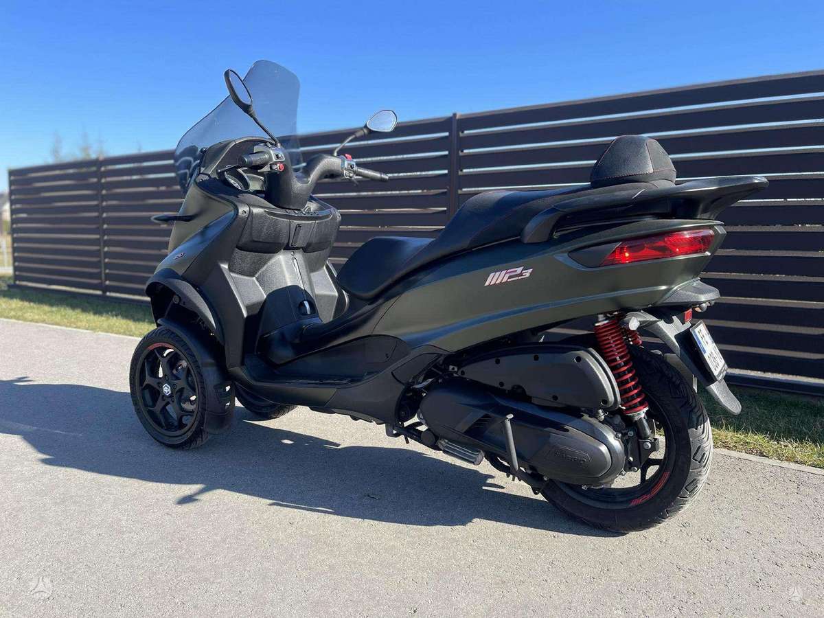 Piaggio MP3 350cc, трициклы
