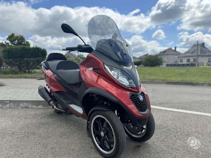 Piaggio MP3 500cc, tricikli