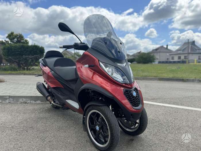 Piaggio MP3 500cc, трициклы