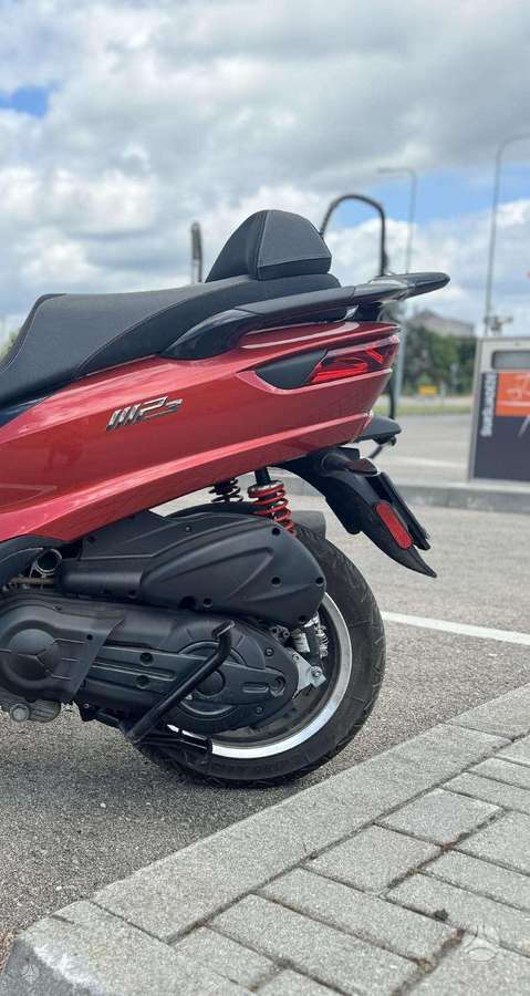 Piaggio MP3 500cc, tricikli