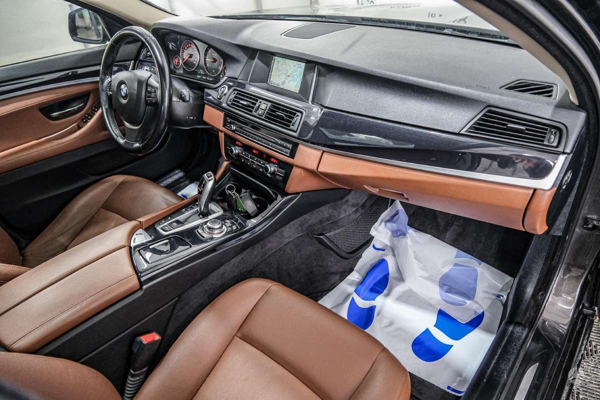 BMW 520, 2.0 l., Универсал