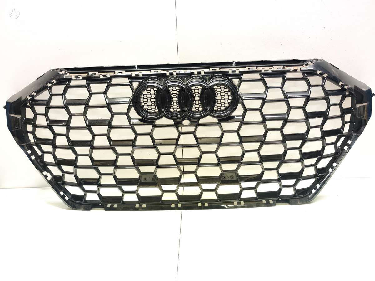 Audi RS Q3, 83a853651d