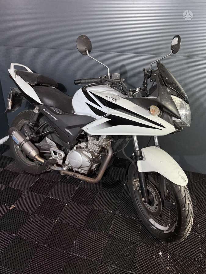 Honda CBF 125cc, street / classic