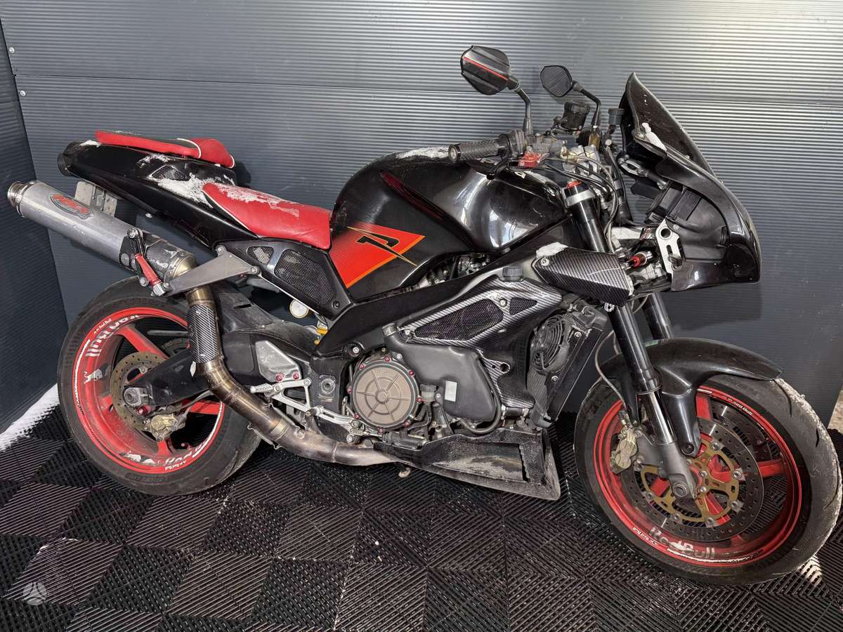 Aprilia Tuono 1000cc, superbikes