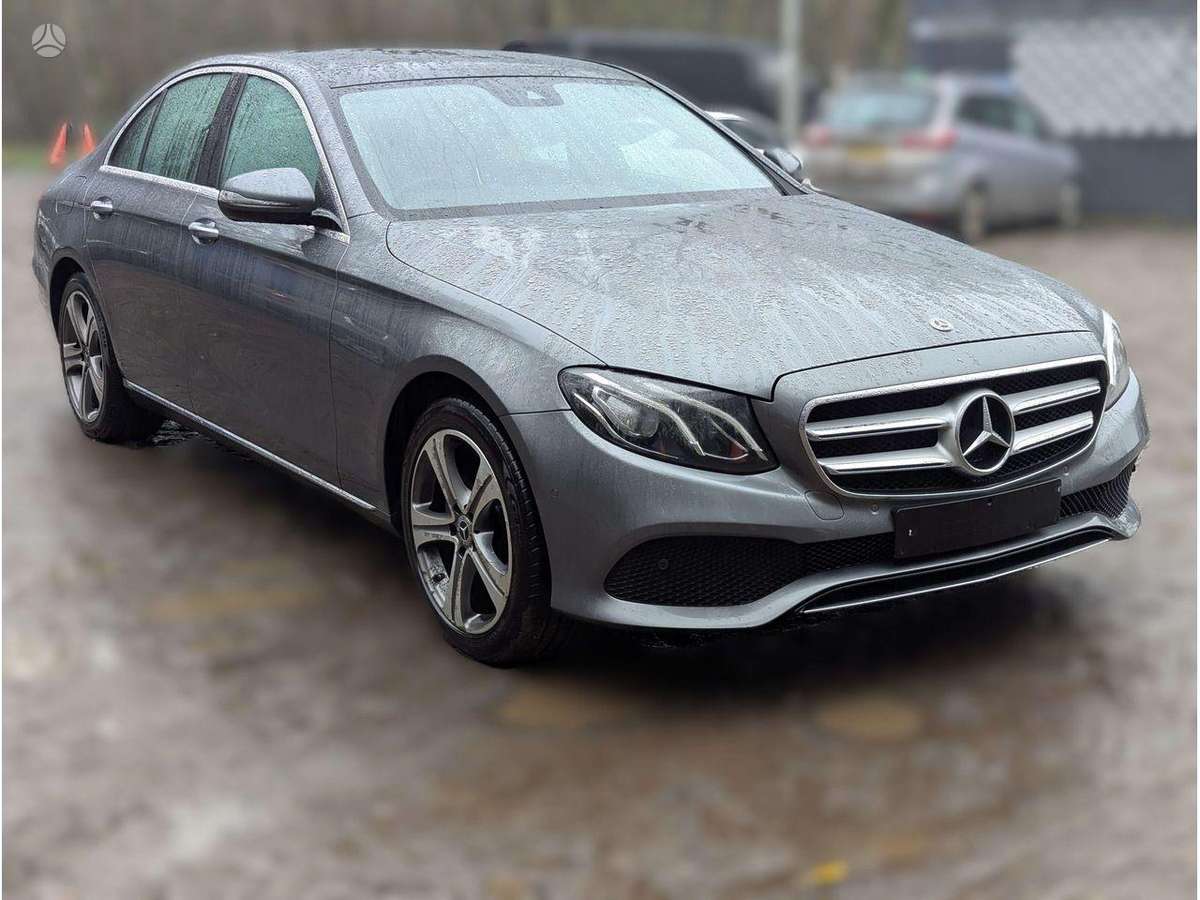Mercedes-Benz E220 двигатель