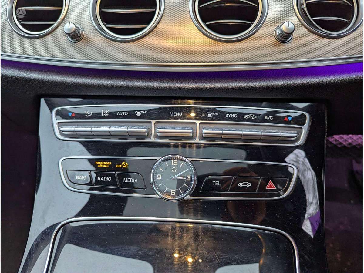 Mercedes-Benz E220 двигатель