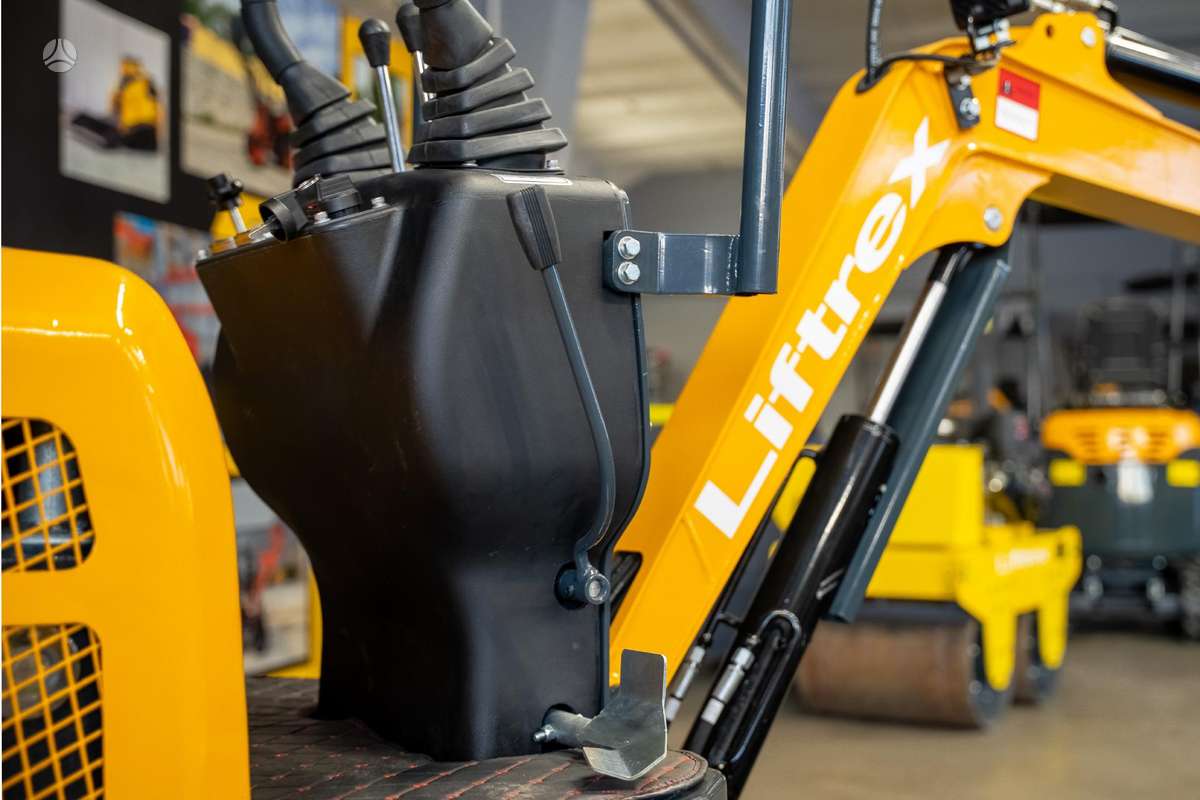 -Kita- EKS10U, mini excavator