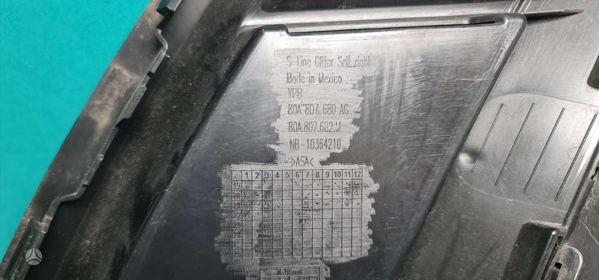 Audi SQ8, 4m8807682a