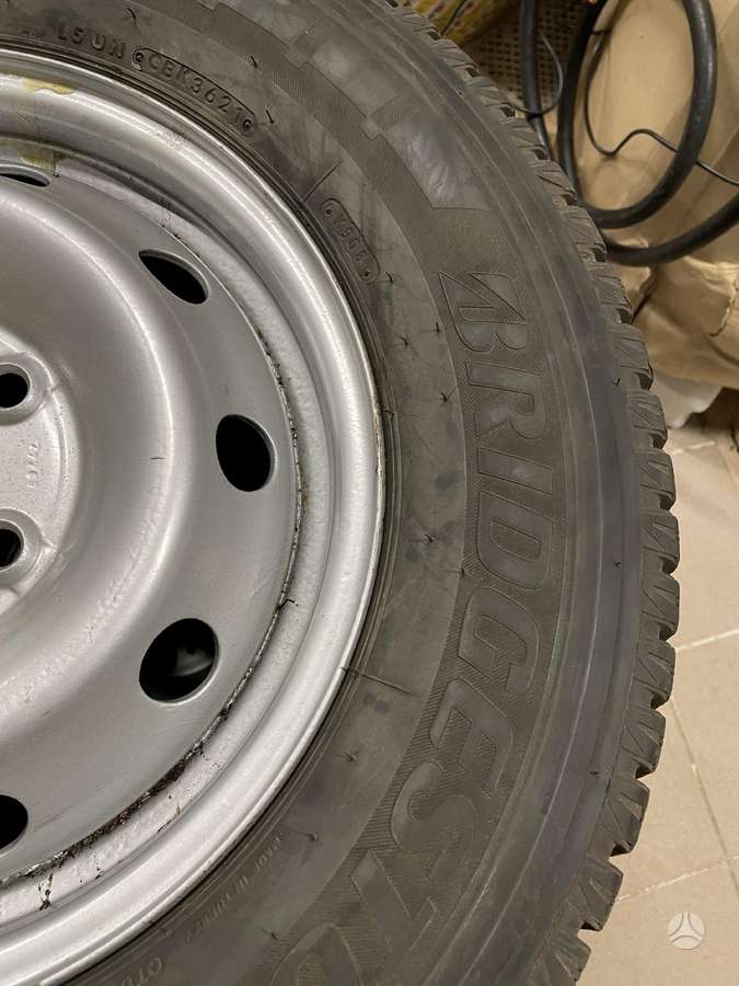 Bridgestone, всесезонные 225/70 R15