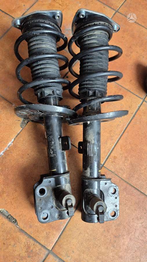 Citroen DS7 Crossback shock absorber