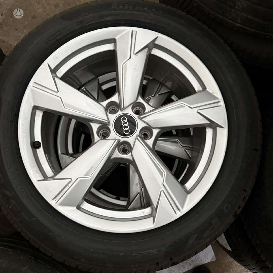 Audi A6, lengvojo lydinio, R18