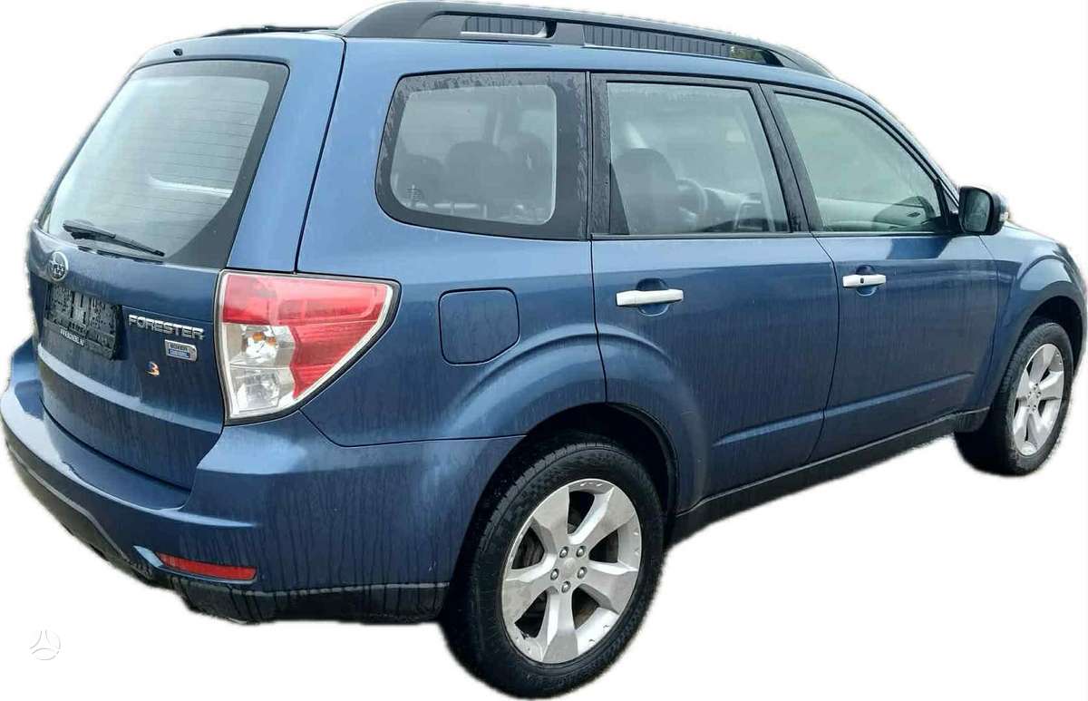 Subaru Forester for parts. Dalimis