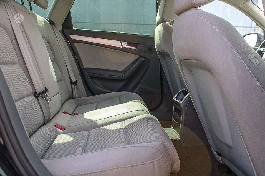 Audi A4, 2.0 l., Универсал