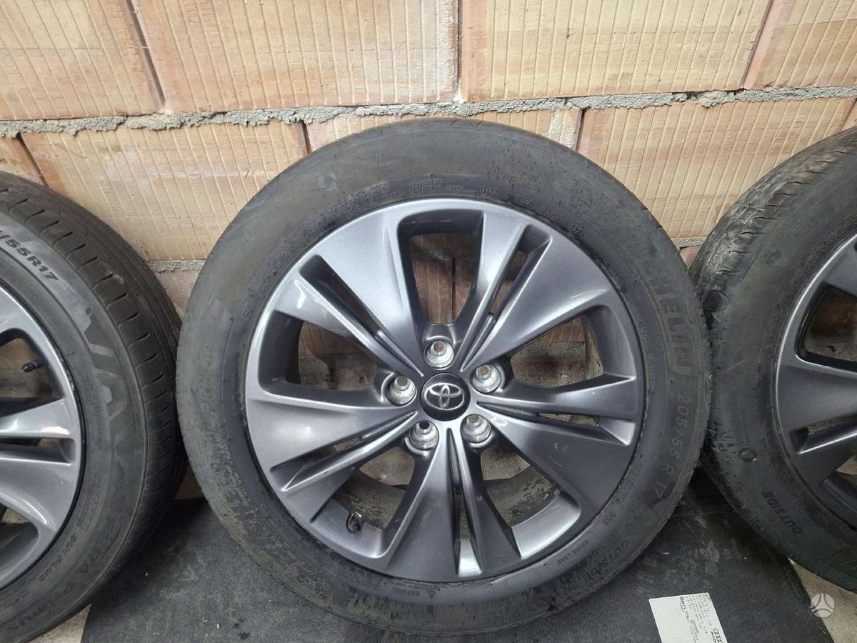 Toyota Proace city, light alloy, R17