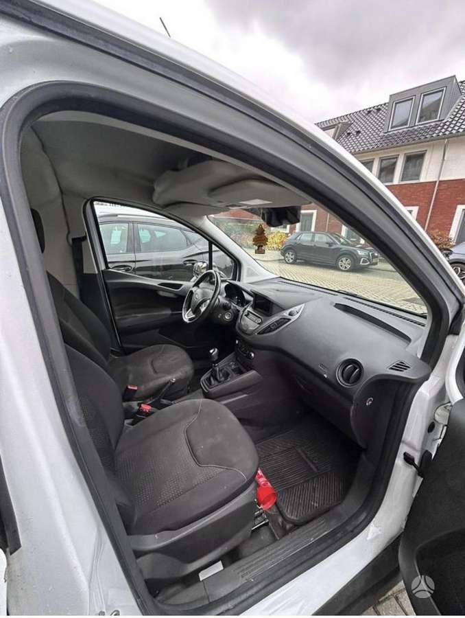 Ford Transit, 2021 8