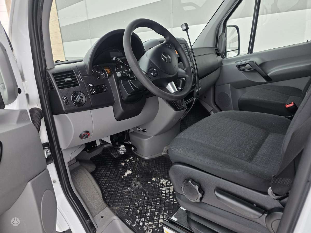 Mercedes-Benz Sprinter, 2017 14