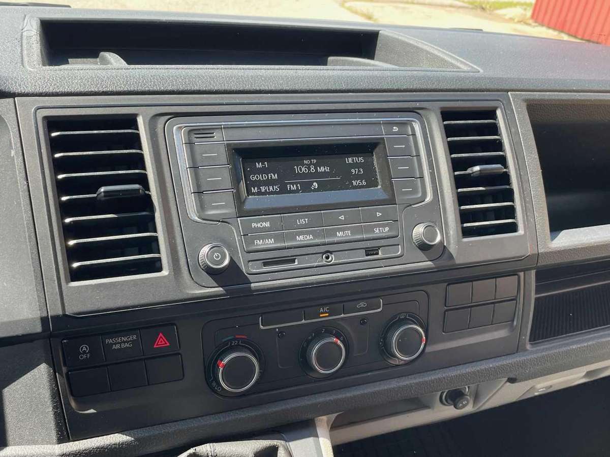 Volkswagen Transporter, 2018 9