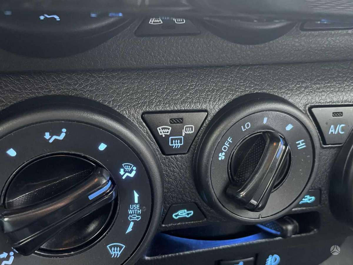 Toyota Hilux, 2021 19