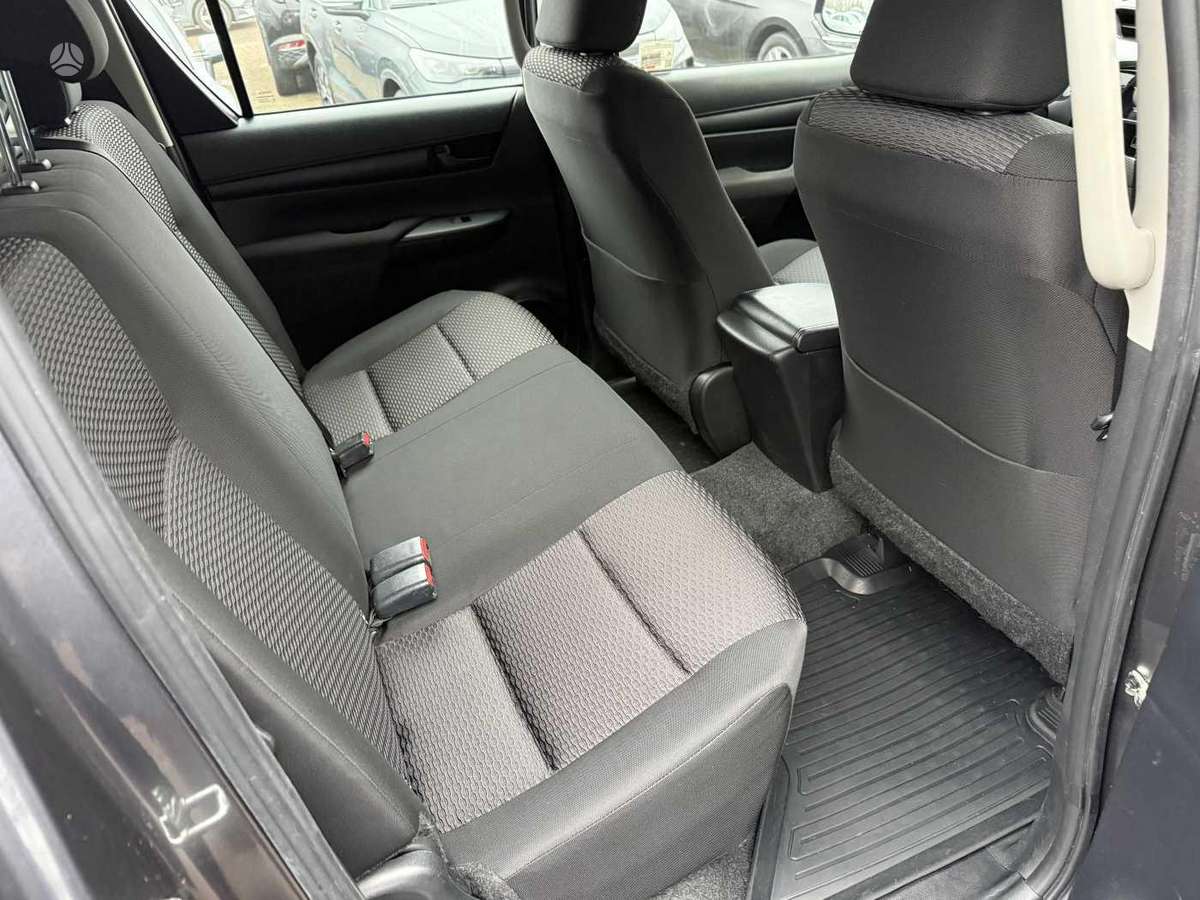 Toyota Hilux, 2021 5