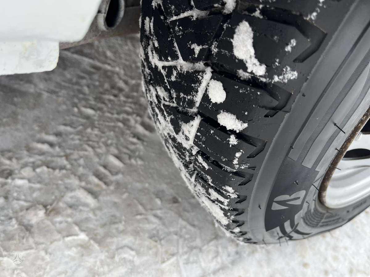 Mercedes-Benz Vito, 2011 14