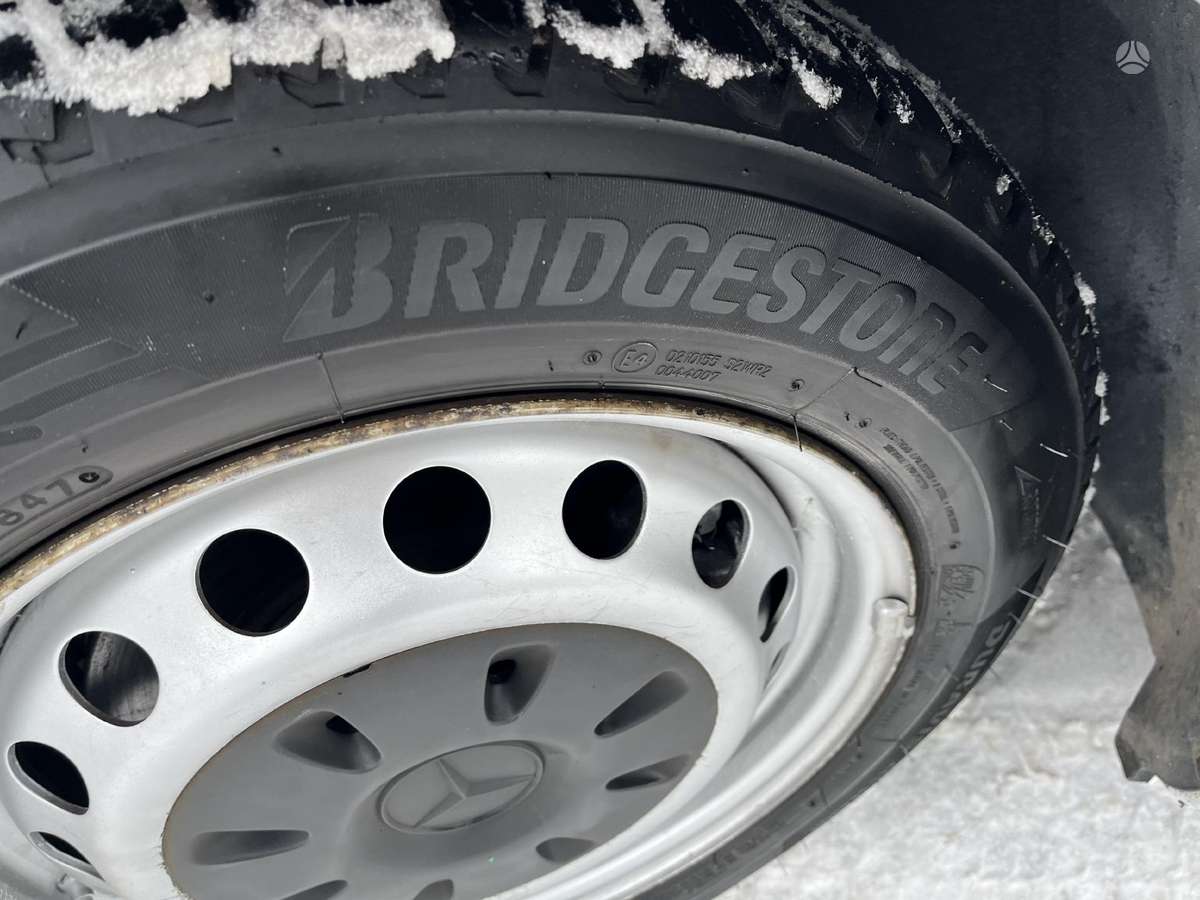 Mercedes-Benz Vito, 2011 16