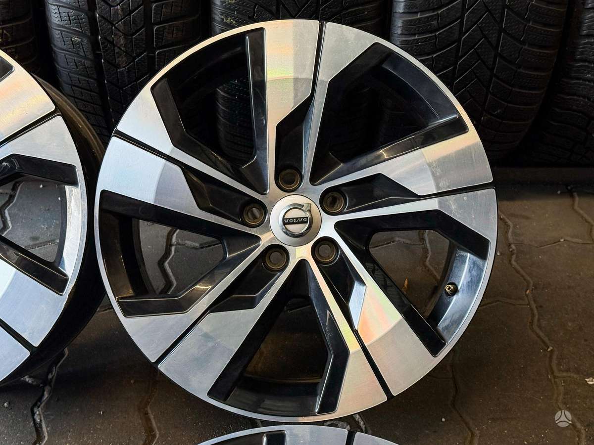 -Kita- Volvo, легкосплавные , R18