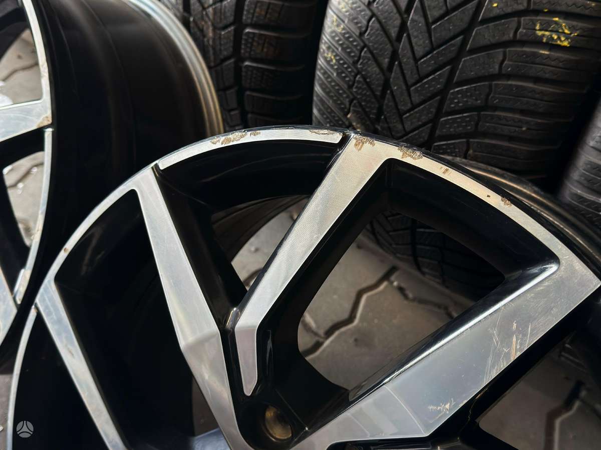 -Kita- Volvo, light alloy, R18