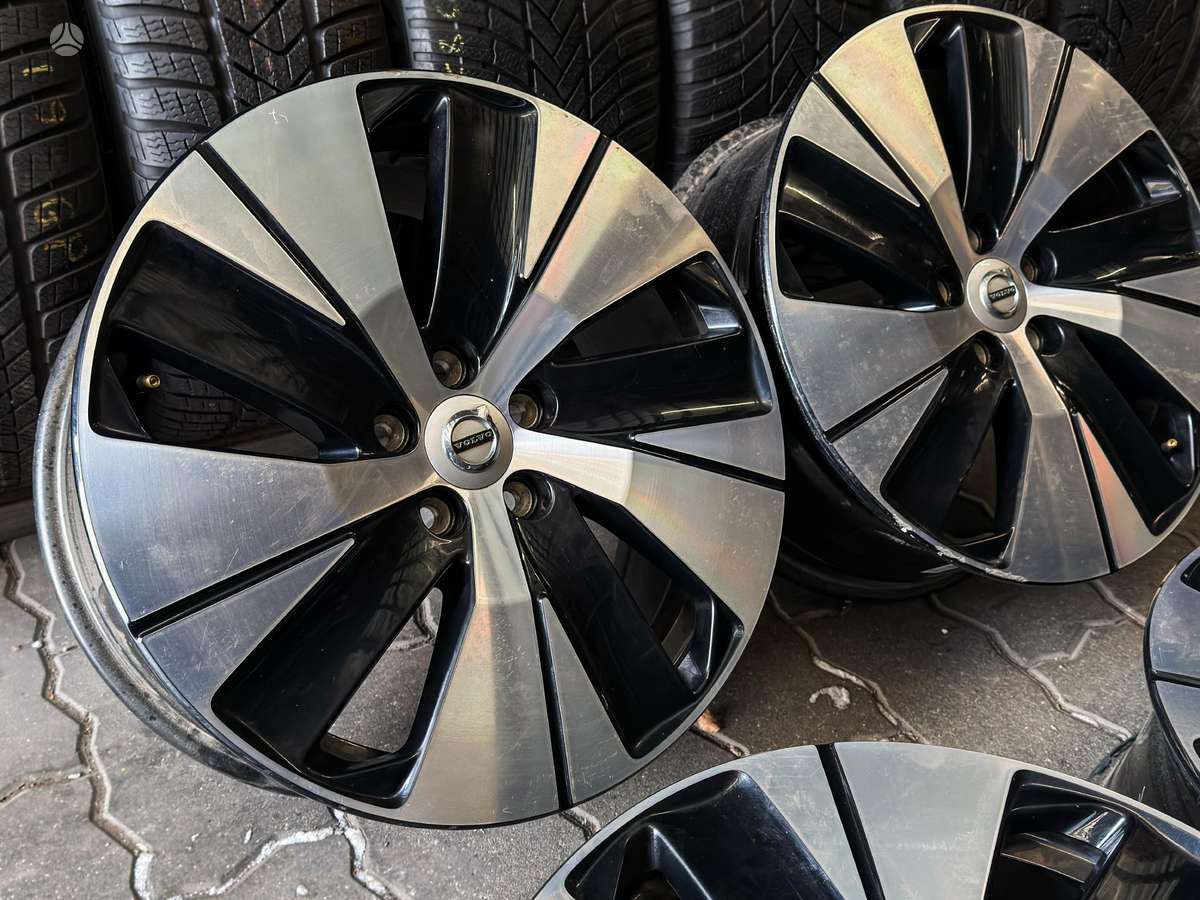 -Kita- Volvo, light alloy, R18