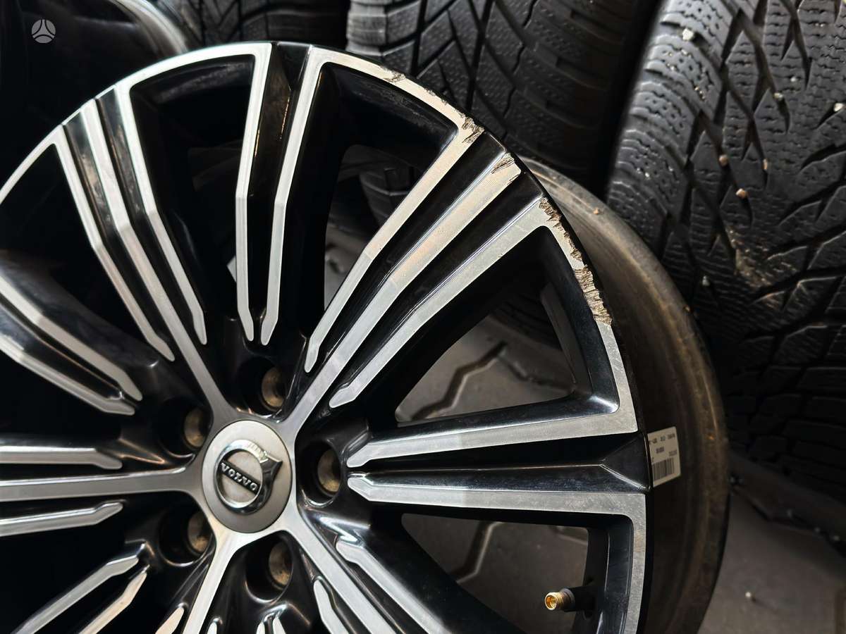 -Kita- Volvo, light alloy, R18