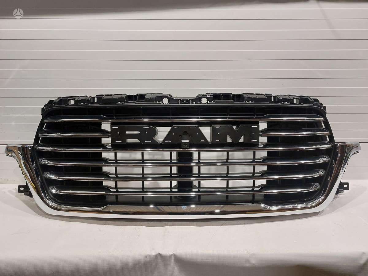 Dodge Ram, 68668819AA, радиаторная решётка