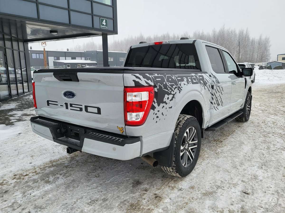 Ford F-150, 2023 7