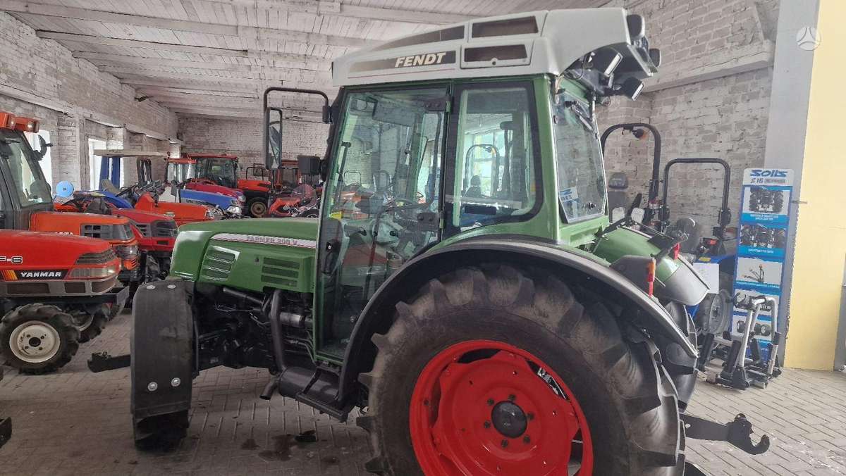Fendt Farmer 208V, tractors