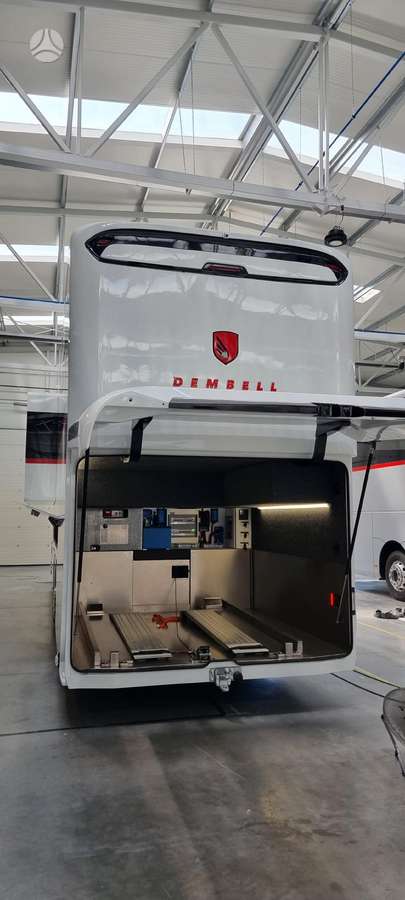 Dembell Prime, campers