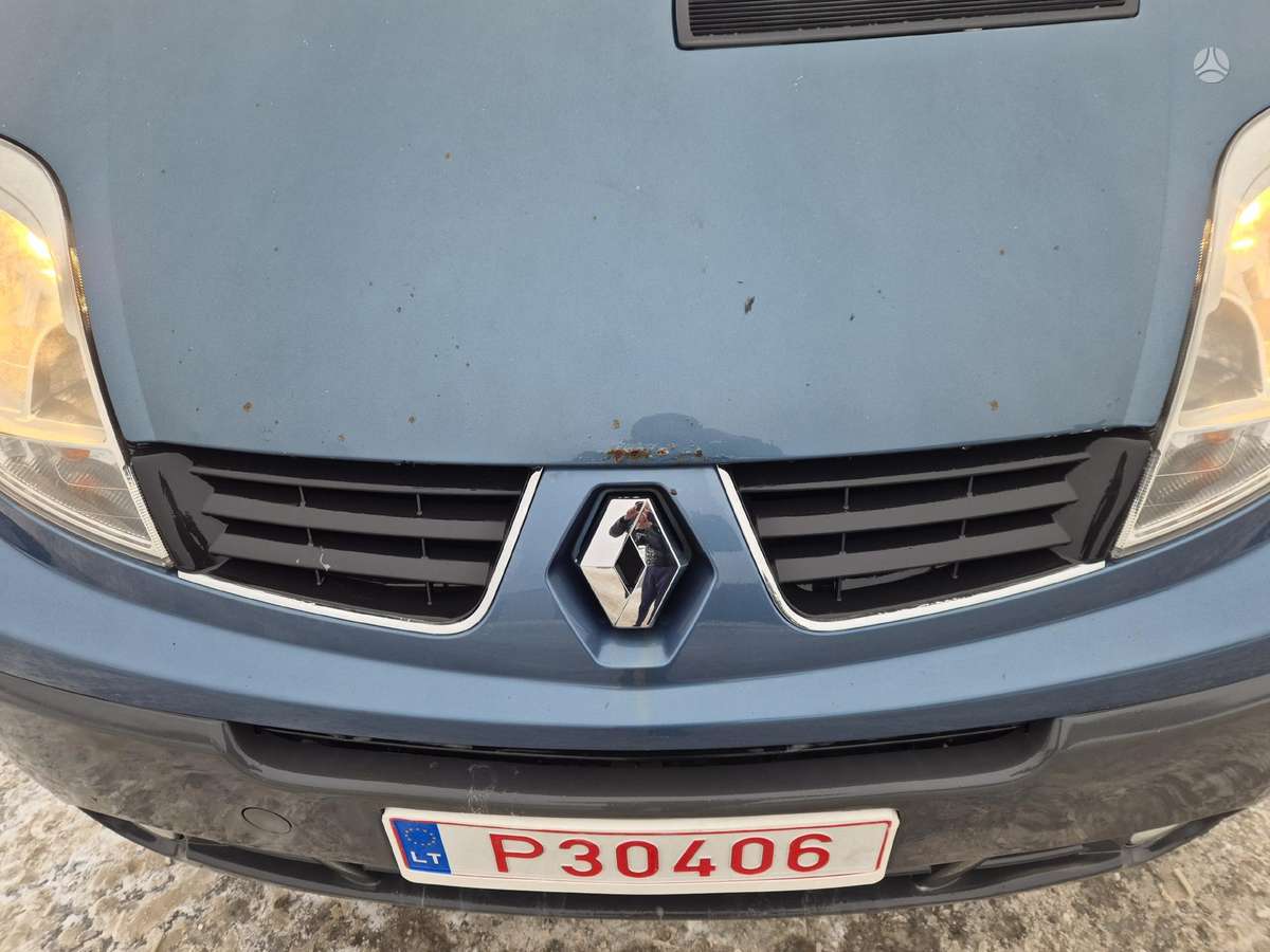 Renault Trafic, 2009 11