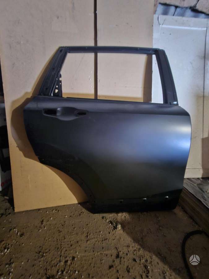 Honda CR-V durys