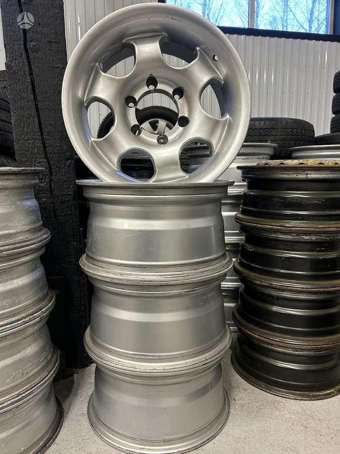 Mitsubishi L200, light alloy, R16