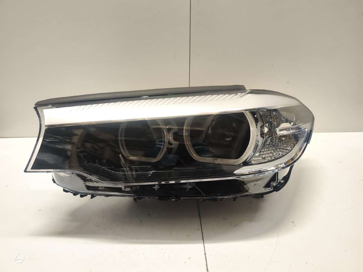 BMW 5 serija, 8499111