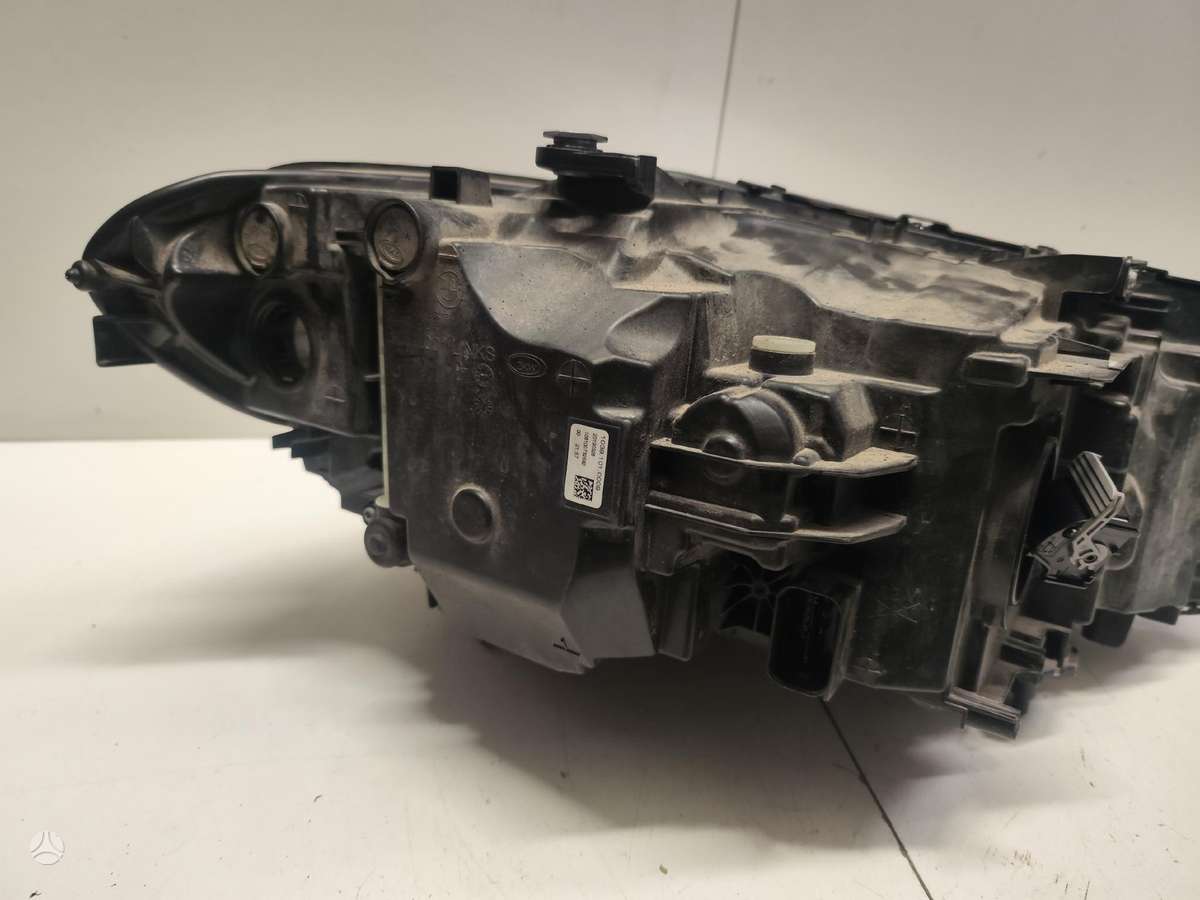 BMW 5 serija, 8499111