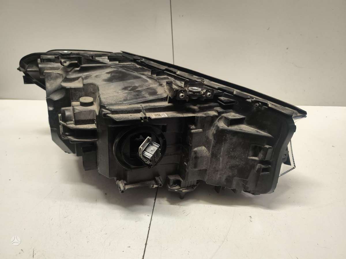 BMW 5 serija, 8499111