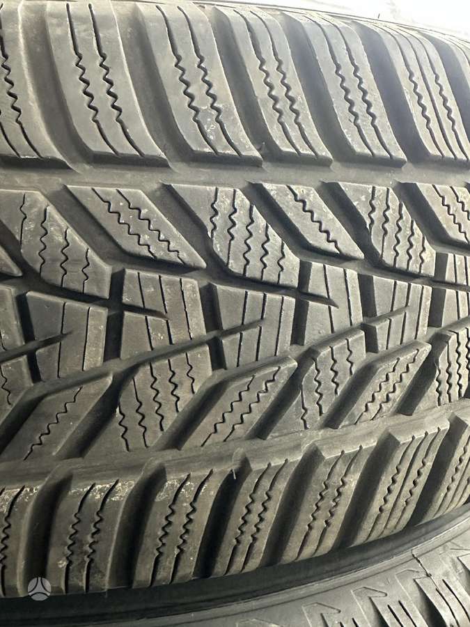 Hankook, winter 215/65 R17