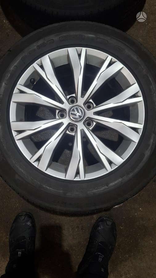 Volkswagen Tiguan, light alloy, R17