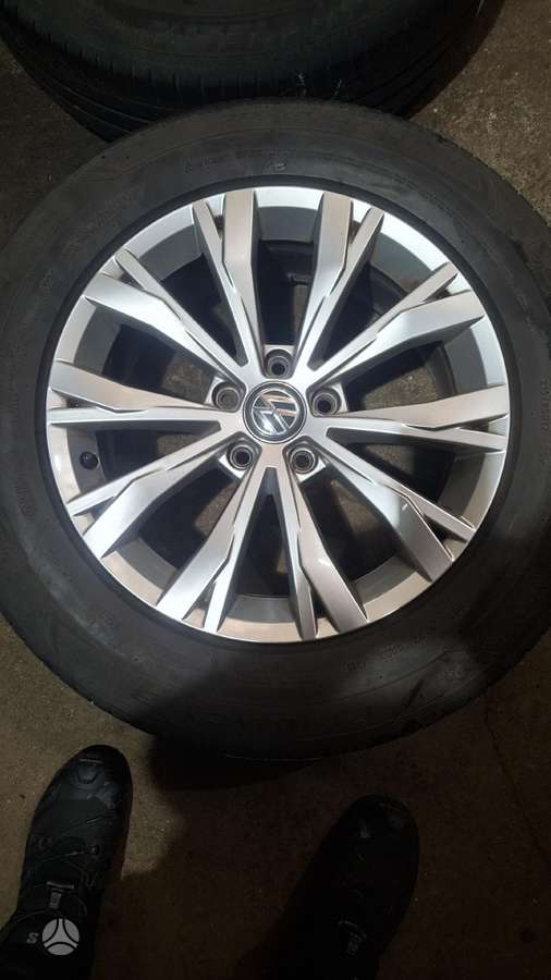 Volkswagen Tiguan, light alloy, R17